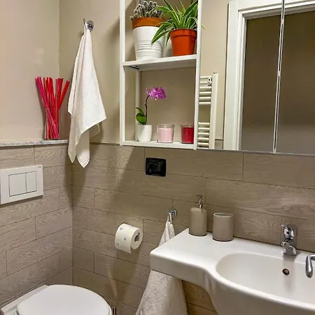 Elegante Trilocale Zona Acquario-ianuamaris Apartment Genoa